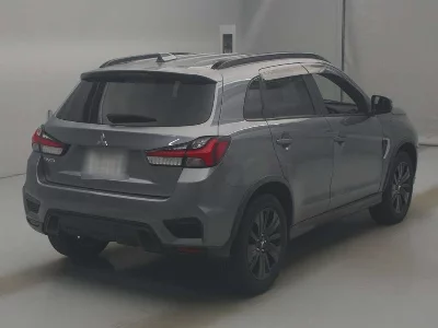 Mitsubishi RVR