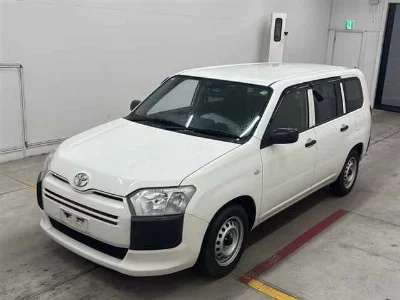 Toyota SUCCEED VAN
