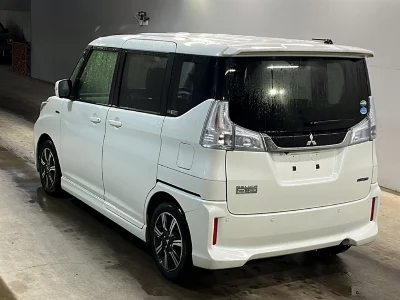 Mitsubishi Delica D:2