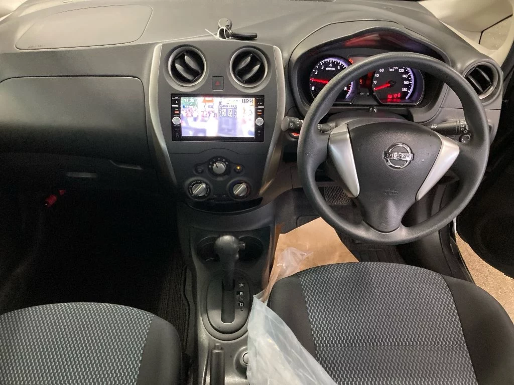Nissan Note  с аукциона в Японии