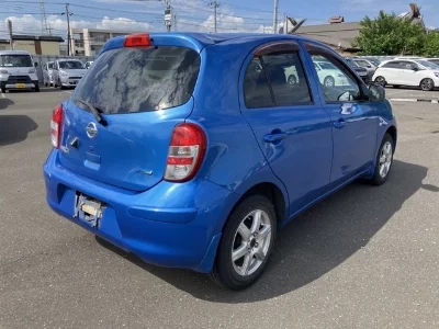 Nissan March