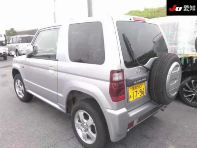 Mitsubishi Pajero Mini