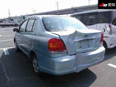 Toyota Platz
