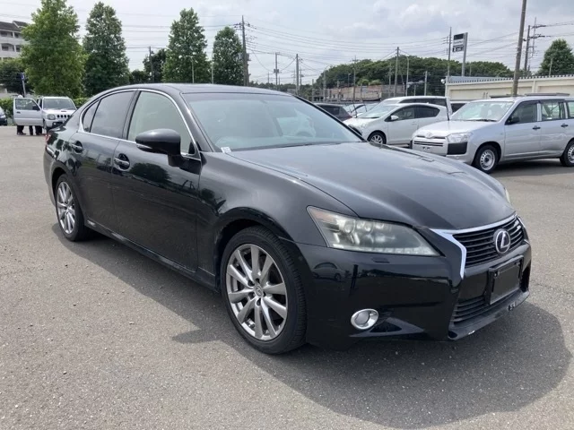 Lexus GS  с аукциона в Японии