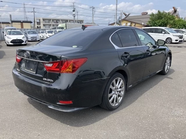 Lexus GS  с аукциона в Японии