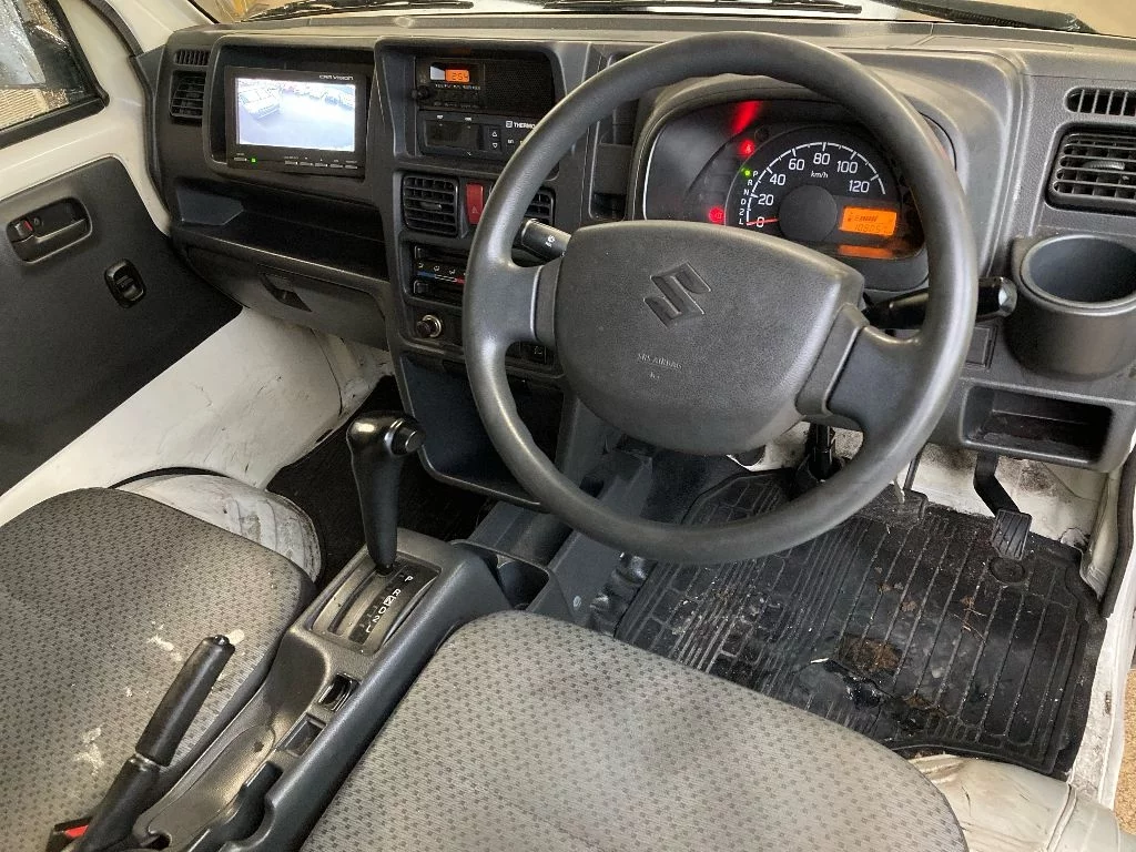 Suzuki CARRY  с аукциона в Японии