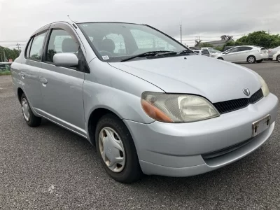 Toyota Platz