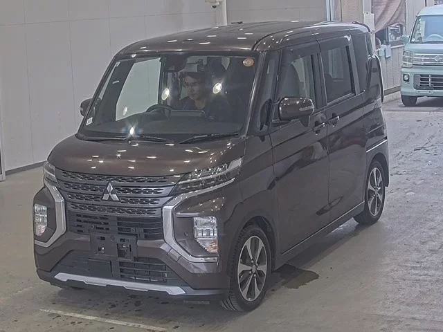 Mitsubishi eK X Space  с аукциона в Японии