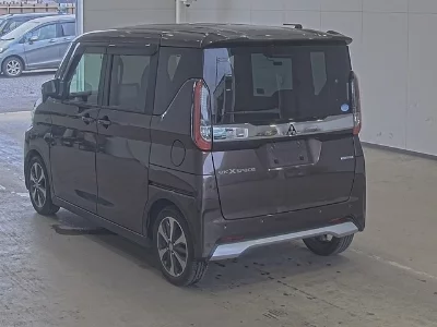 Mitsubishi eK X Space