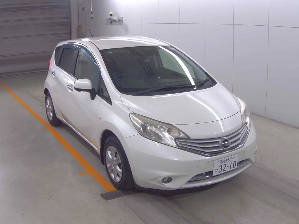 Nissan Note  с аукциона в Японии