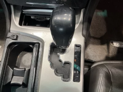 Toyota CROWN HYBRID