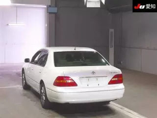 Toyota Celsior