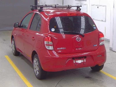 Nissan March