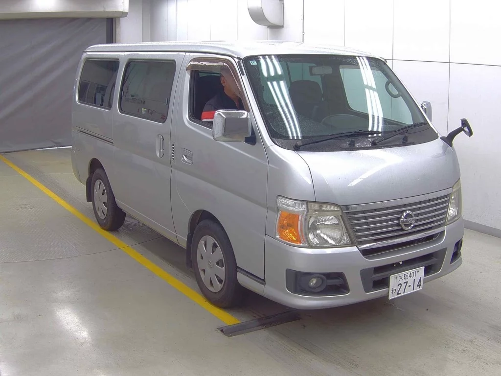Nissan Caravan  с аукциона в Японии