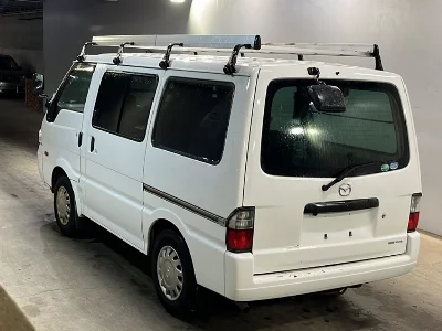 Mazda Bongo Van