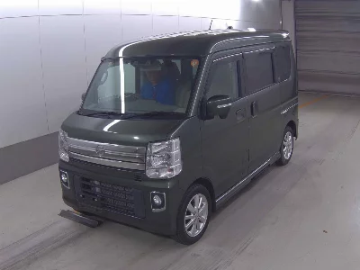Nissan NV100 Clipper Rio