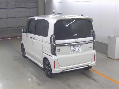 Honda N BOX CUSTOM