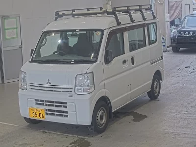 Mitsubishi Minicab