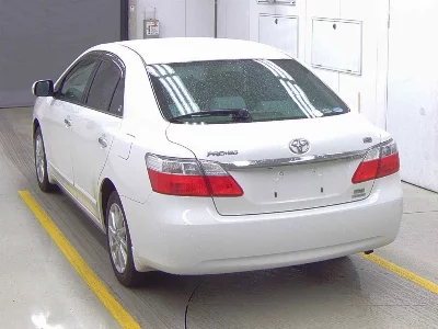 Toyota Premio
