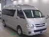 TOYOTA HIACE COMMUTER