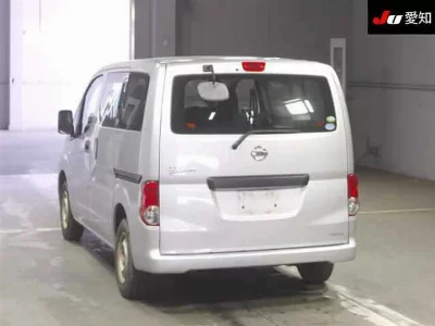 Nissan NV200 VANETTE VAN