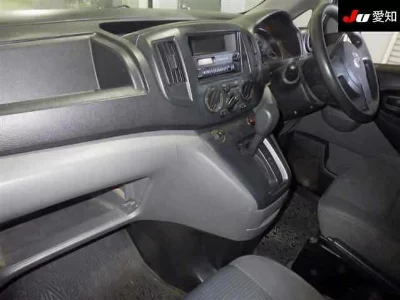 Nissan NV200 VANETTE VAN