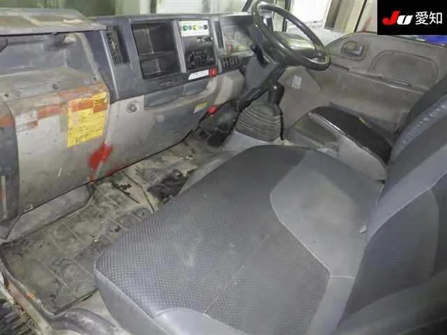 Isuzu Elf  с аукциона в Японии