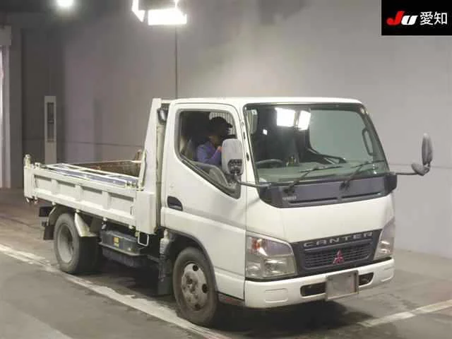 Mitsubishi Fuso Canter  с аукциона в Японии