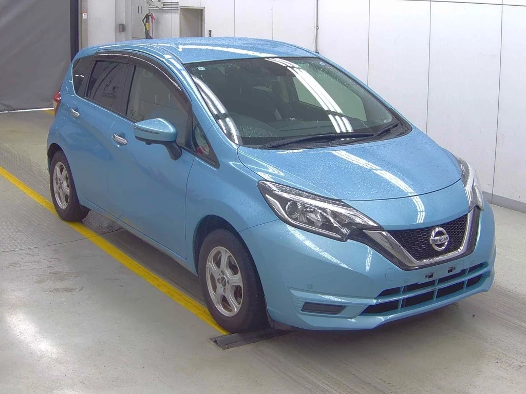 Nissan Note  с аукциона в Японии