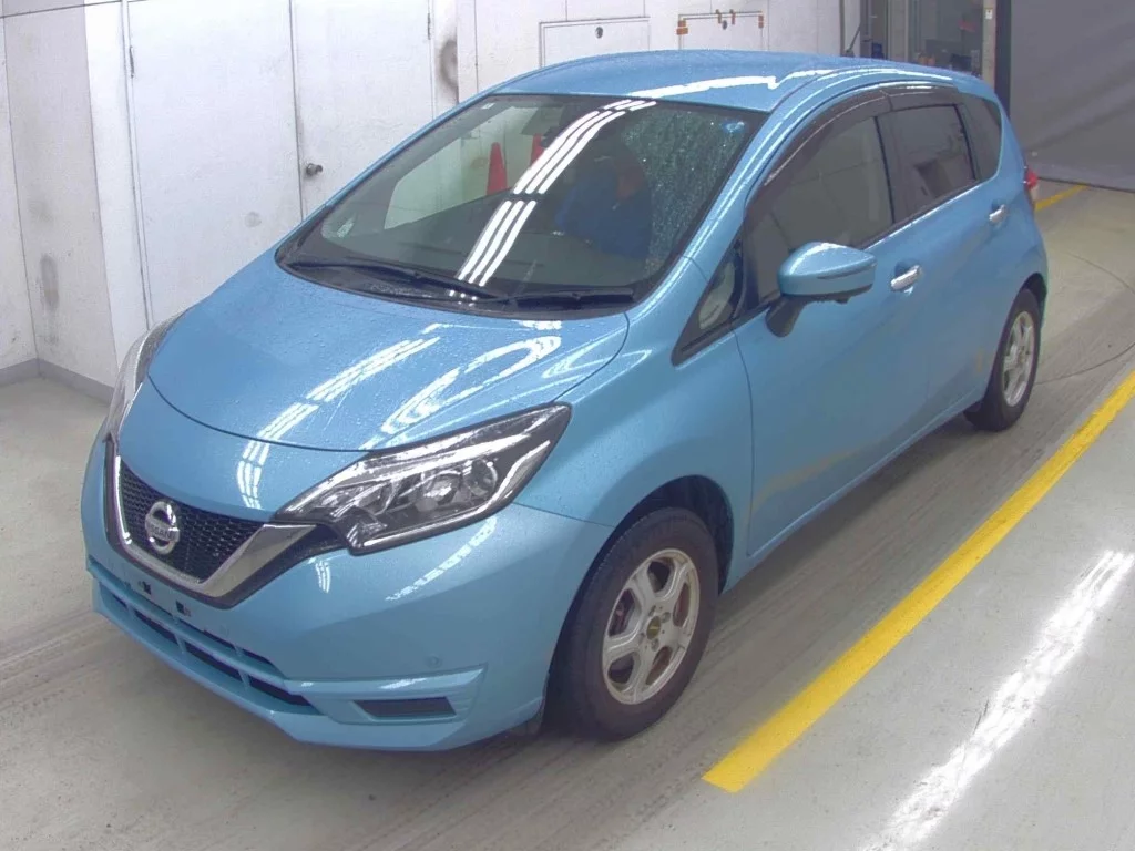 Nissan Note  с аукциона в Японии