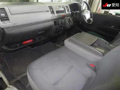 Toyota RegiusAce