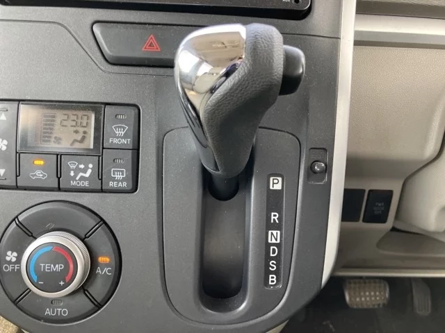 Daihatsu Tanto  с аукциона в Японии