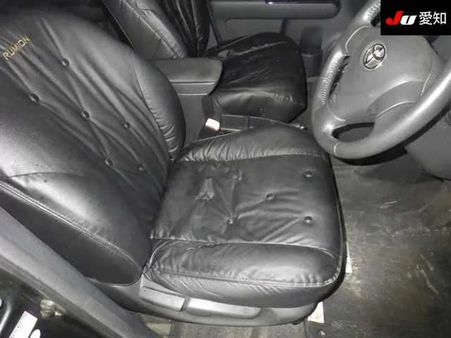 Toyota Corolla Rumion  с аукциона в Японии