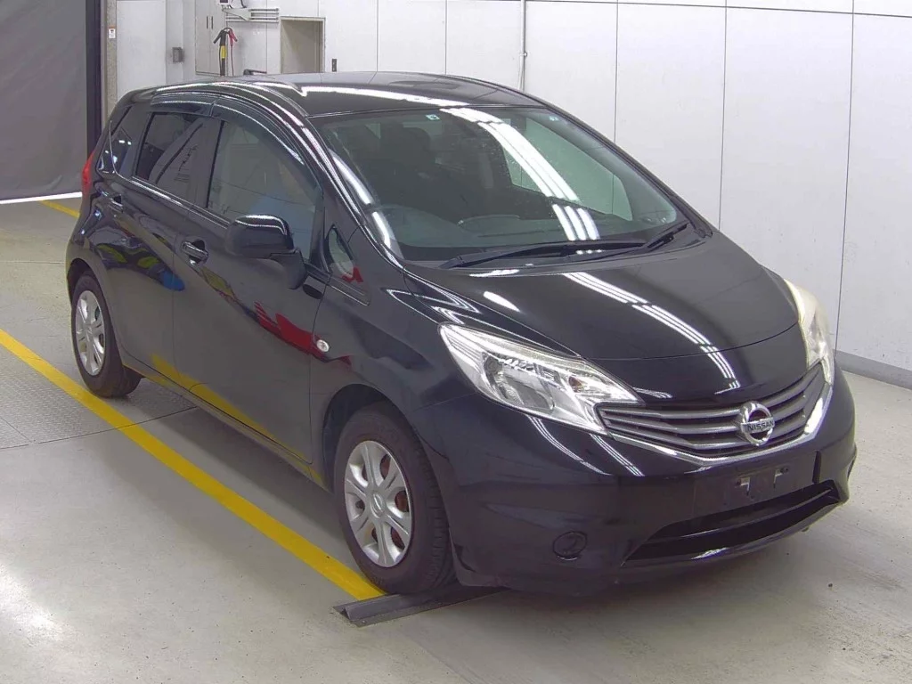 Nissan Note  с аукциона в Японии