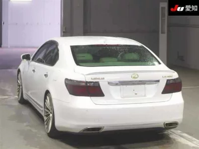 Lexus LS460L