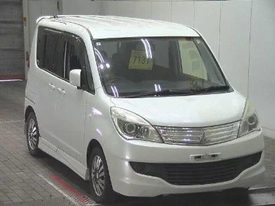 Mitsubishi Delica D:2