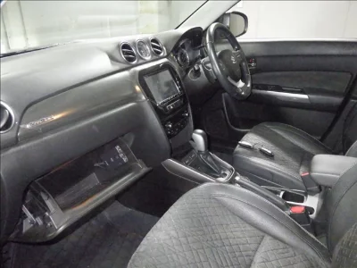 Suzuki Escudo