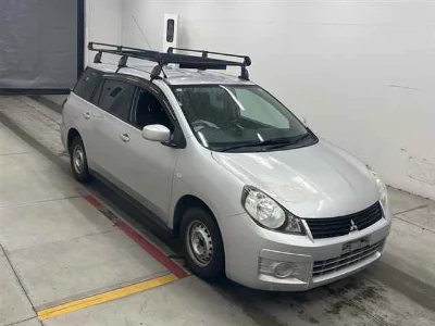 Mitsubishi LANCER CARGO