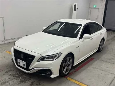 Toyota CROWN HYBRID