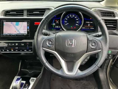 Honda FIT HYBRID