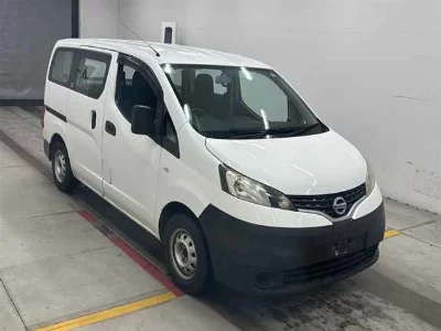 Nissan NV200 VANETTE VAN