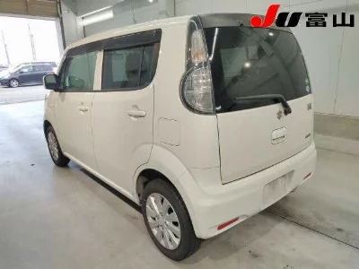 Suzuki MRWAGON