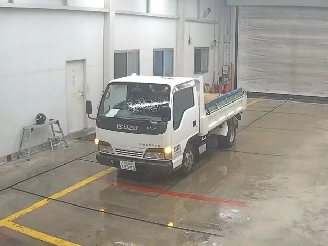 Isuzu Elf  с аукциона в Японии