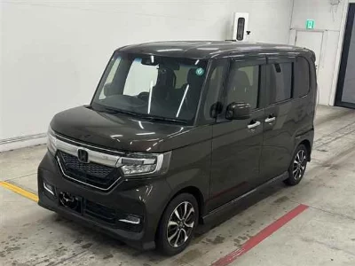 Honda N BOX CUSTOM