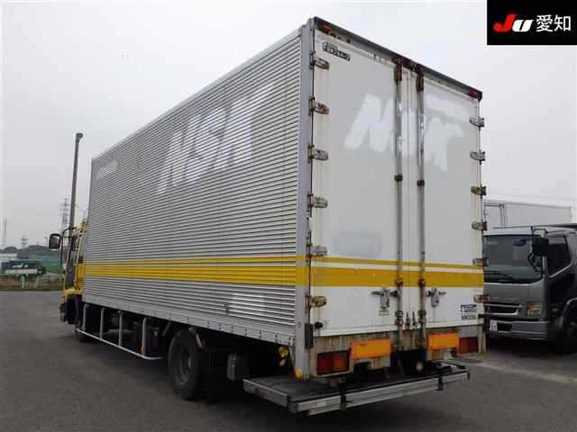 Isuzu Forward  с аукциона в Японии