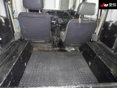 Mitsubishi Jeep
