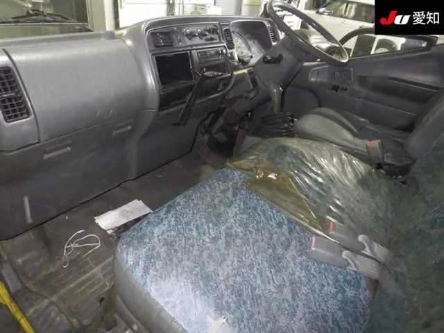 Mitsubishi Fuso Canter  с аукциона в Японии