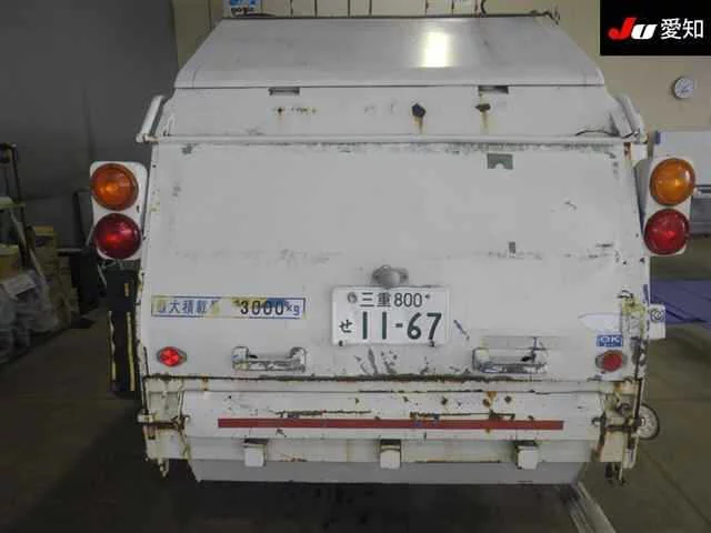 Mitsubishi Fuso Canter  с аукциона в Японии