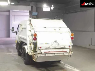Mitsubishi Fuso Canter