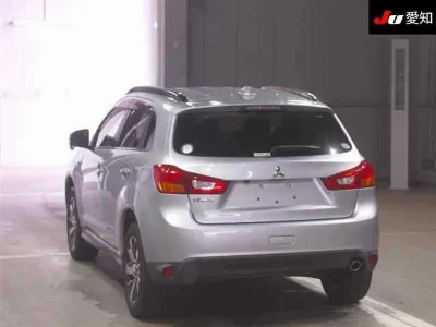 Mitsubishi RVR